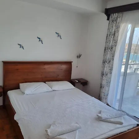 Δωμάτια σε οικογενειακή κατοικία Berg Αλικαρνασσός