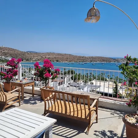 Berg Αλικαρνασσός